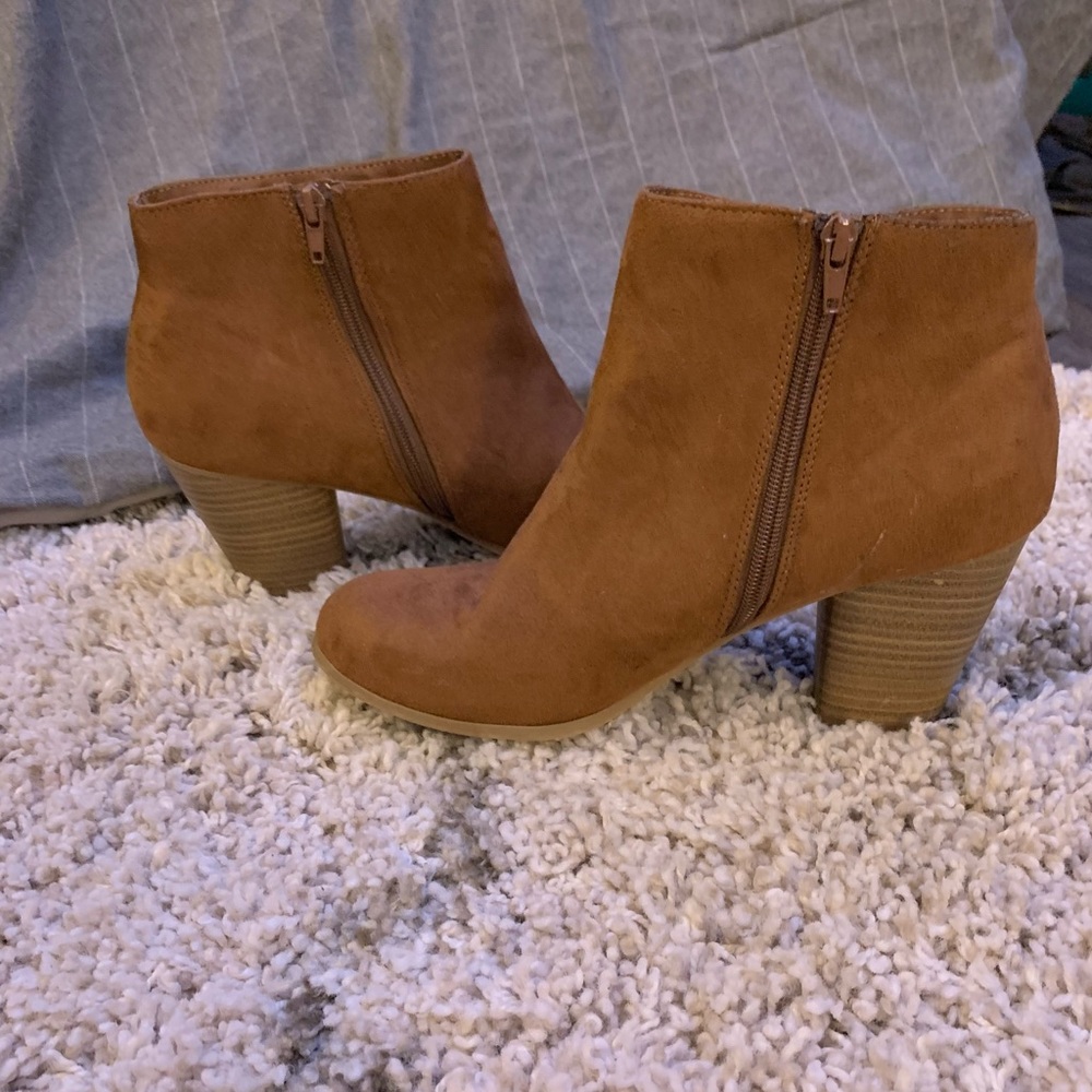 Brown suede 2 inch heeled boots